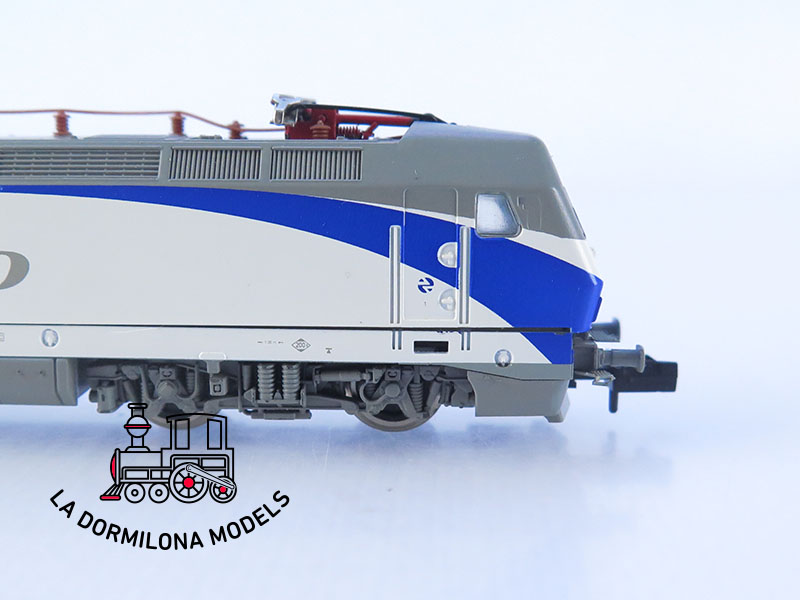 MM32 Escala N ARNOLD 2392 Locomotora Electrica 252 026-0 Grandes Lineas ARCO RENFE - OVP